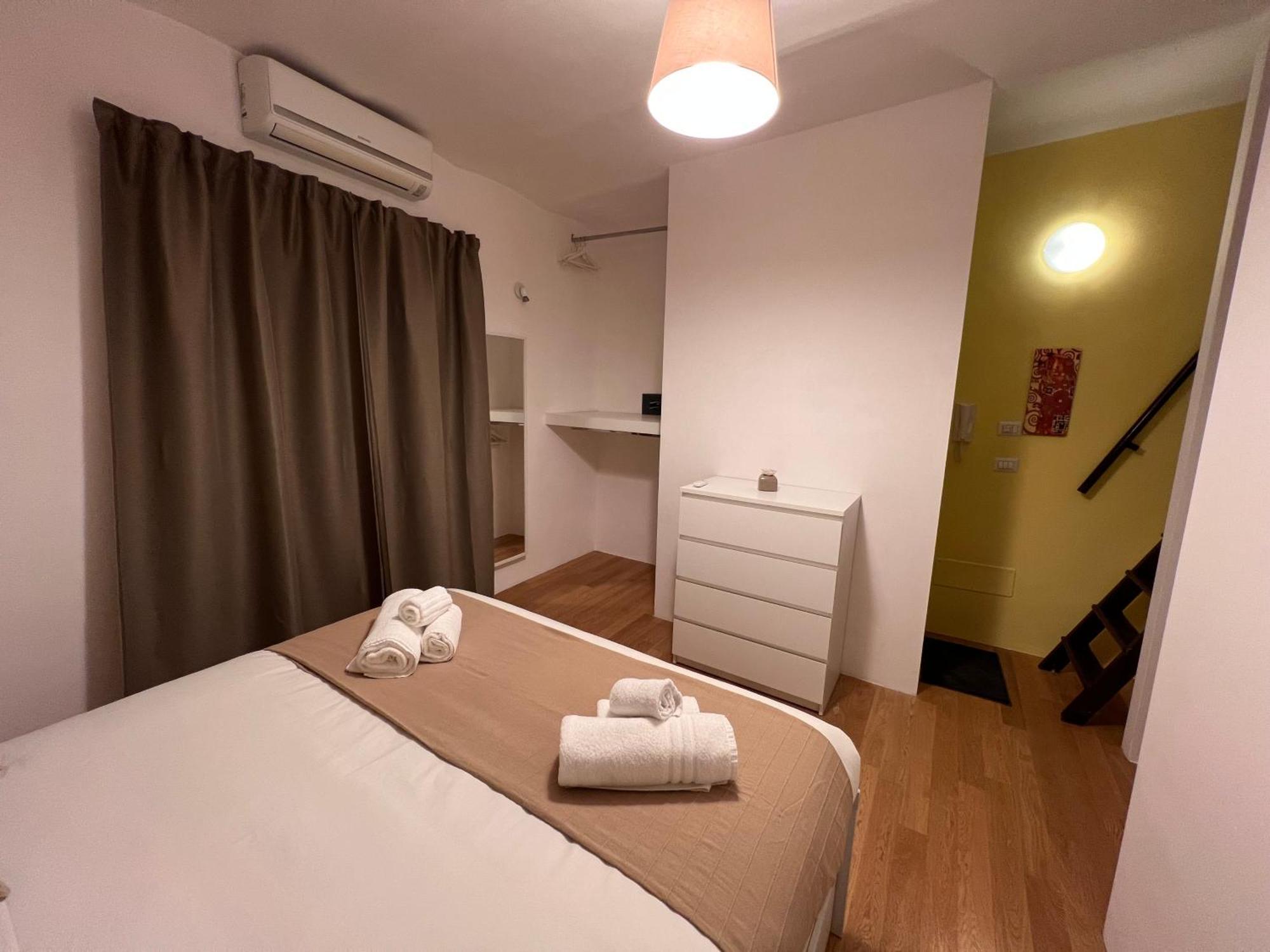 Dimora Le Scalette Apartment Bari Exteriör bild