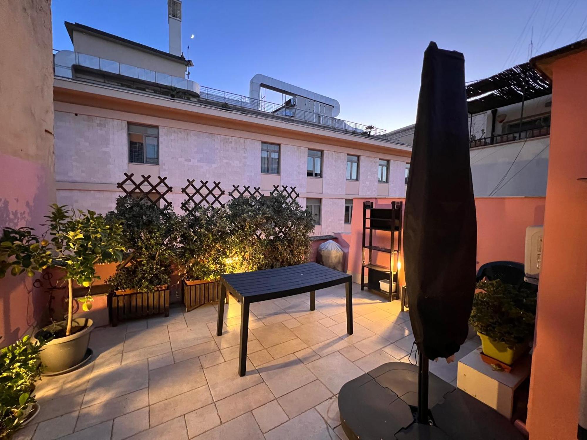 Dimora Le Scalette Apartment Bari Exteriör bild